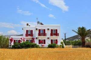 Seagull Rooms Syros Greece