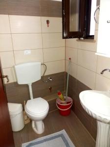 Two-Bedroom Apartment (4 Adults)
