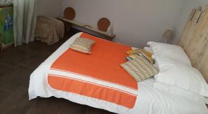 Panzi&oacute; Mas Corbiere N&icirc;mes Franciaorsz&aacute;g