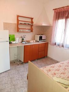 Studio (3 Adults) First floor 