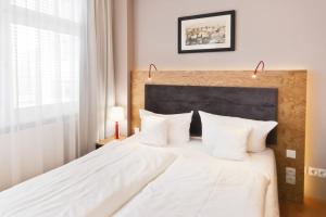 Two-Bedroom Apartment - Bundesallee 203 room in AMC Apartments Ku'damm