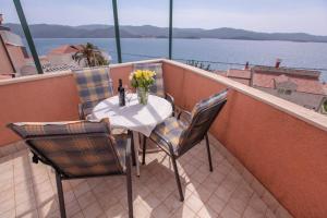 Apartment with Sea View room in Villa Pavla