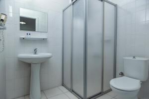 THE S APART & SUITES hOTEL