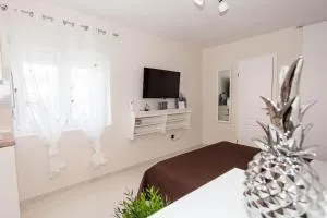 Studio Apartment Dada - Dolac