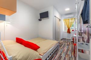 Center Rooms with terrace 