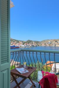 Blue Wave Astradeni House