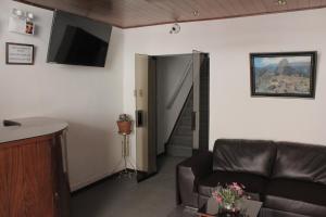 Hostal Alfredos Palace