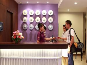 Sawasdee Hotel @ Sukhumvit Soi 8
