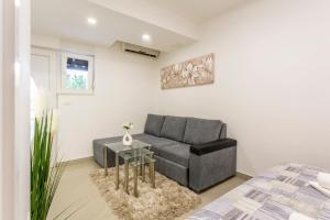 Studio Apartment Nikol