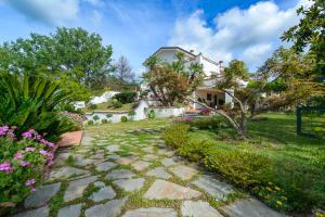 B&B Li Fringi