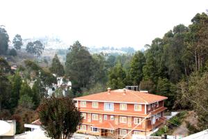 Altius Nest Hotel