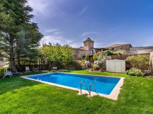 Chalet Fairytale Cottage in Clariana Catalonia with private pool and garden Argençola Espagne