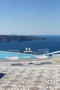 Erosantorini Estate