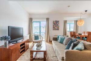 Marina Water View - 6 people, bars & restaurants