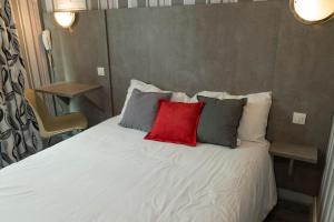 Hotels Panam Hotel PARIS GAMBETTA- Place Gambetta-Mairie du 20 emme : Chambre Simple