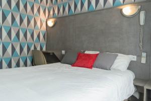 Hotels Panam Hotel PARIS GAMBETTA- Place Gambetta-Mairie du 20 emme : photos des chambres