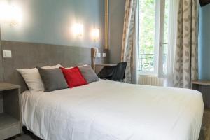 Hotels Panam Hotel PARIS GAMBETTA- Place Gambetta-Mairie du 20 emme : photos des chambres