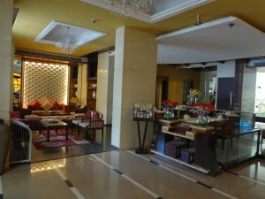 Grand Residency Hotel & Serviced Apartments