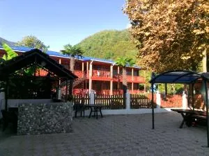 Старые Гагры - Tsandrypsh