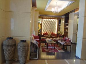 Grand Residency Hotel & Serviced Apartments