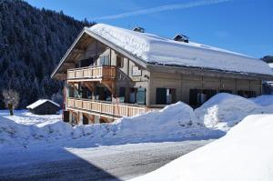 Chalets Chalet l'Arolle : photos des chambres