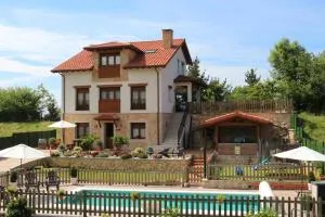 Cuatrovistes - San Martin de Bada