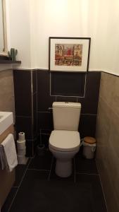 F&Bs Home Disneyland Paris