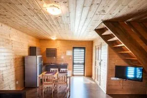 Atlanta Domki i Apartamenty - Łopienica