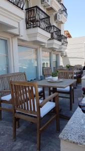 İleri Hotel & Apartments
