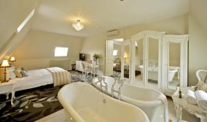 Hotels Wyndham Halcyon Resort La Souterraine : photos des chambres