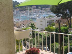 Appartements Tres bel appartement T2 de 65 m2 avec terrasse vue sur port. : photos des chambres