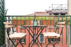 Gondola Verde Veniceiloveyou Apartments