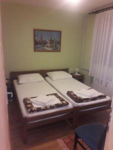 Roza Guest House