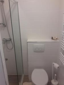 Roza Guest House