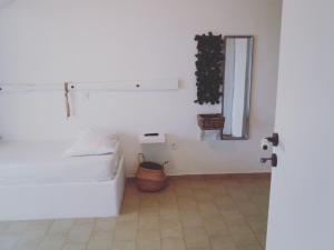 Filio Guesthouse Andros Greece