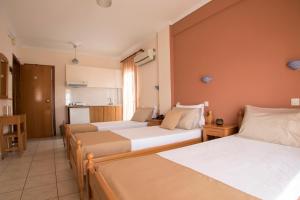 Triple Room with Extra Bed room in Atira Apart Hotel
