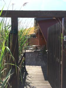 Pfahlbau in Weiden am See