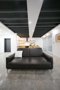 Harbour Apartment sea view