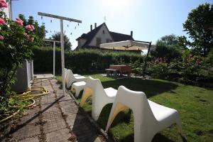 Maisons d'hotes Aulouison Maison spacieuse et paisible de 200 m2, a proximite du Parlement europeen : Maison de Vacances