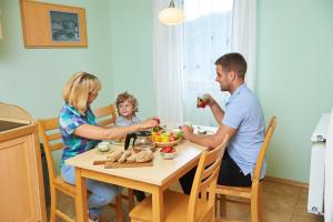 Family One-Bedroom Apartment with Balcony room in Eco Terme Snovik
