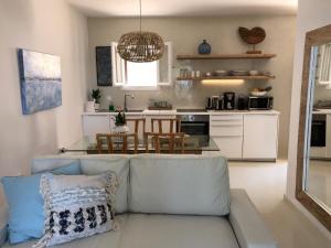 Aqua Seafront Beach House With Garden Corfu Greece