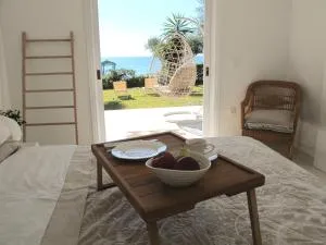 Aqua Seafront Glyfada Corfu Beach House With Garden - 格利法达