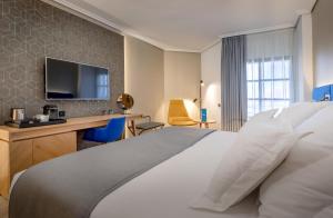 Premium Double or Twin Room room in Barceló Cáceres V Centenario