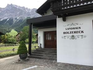 Apartement Landhaus Holzereck Ehrwald Austria