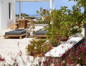 Amor Hideaway Villas Santorini Greece