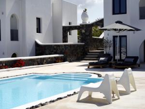 Amor Hideaway Villas Santorini Greece