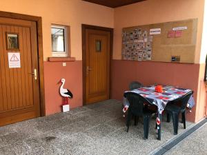 Maisons de vacances Gite des cigognes bleu : photos des chambres