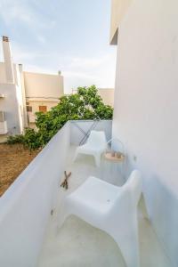 Mimosa Mosaic Home - Entire Apartment in Tinos Port Tinos Greece