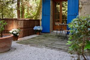 Auberges La Bastide Bleue : photos des chambres