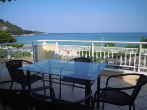 Beachfront Apartment Katerina Thassos Greece